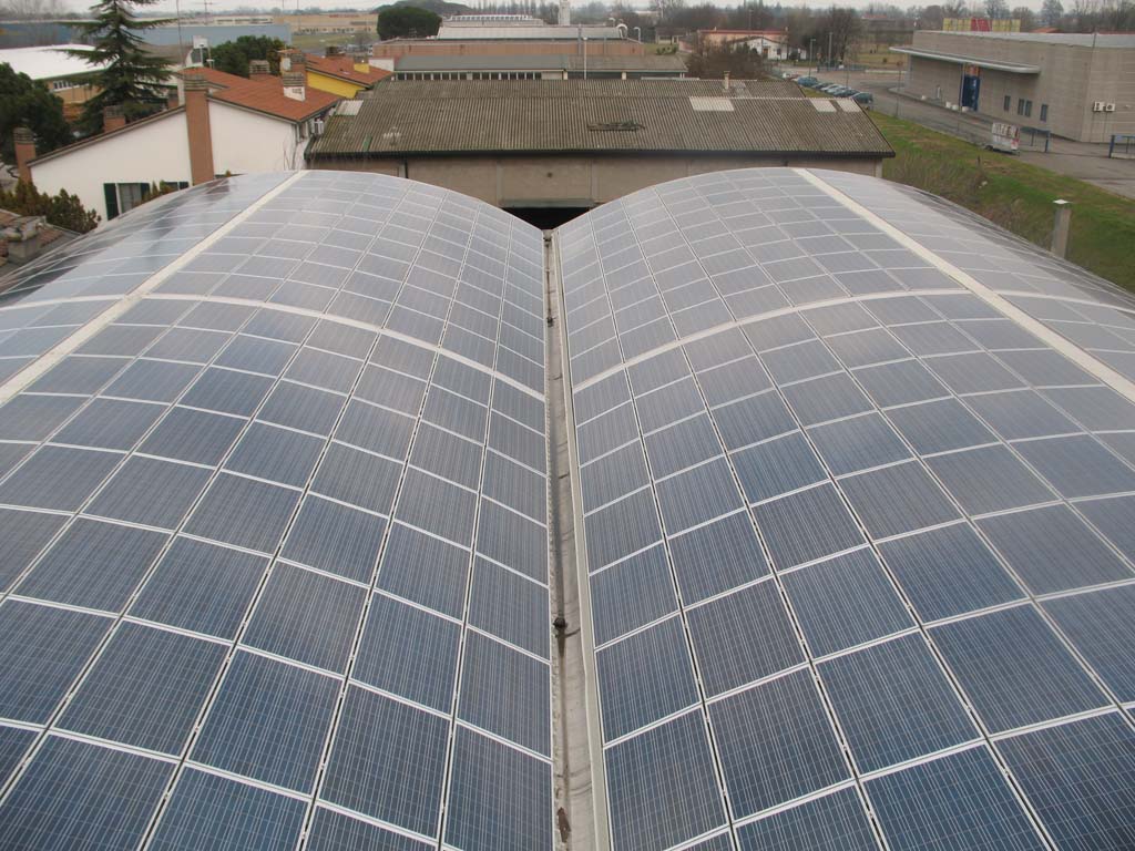 Impianto fotovoltaico su capannone industriale